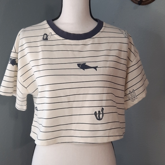 Cotton Sugaris Crop Top - Picture 3 of 8